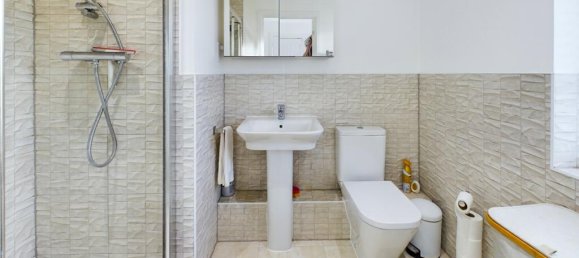 3 bedrooms House in Bordon, United Kingdom No. 13807 30