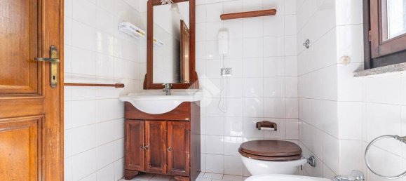 3 Schlafzimmer Wohnung in Vitorchiano, Italy, Nr. 258299 3