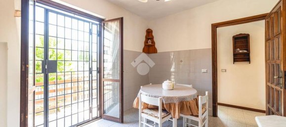 3 Schlafzimmer Wohnung in Vitorchiano, Italy, Nr. 258299 2