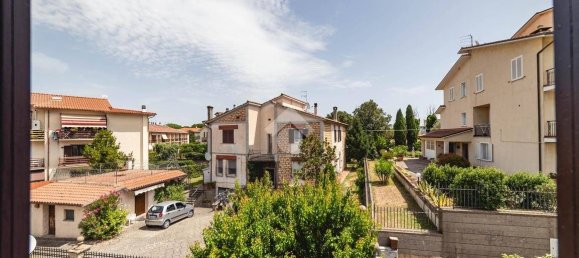 3 Schlafzimmer Wohnung in Vitorchiano, Italy, Nr. 258299 26