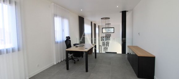 5 Schlafzimmer Haus in Saint-Gervais-la-Foret, France, Nr. 229719 12