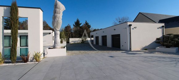 5 Schlafzimmer Haus in Saint-Gervais-la-Foret, France, Nr. 229719 3