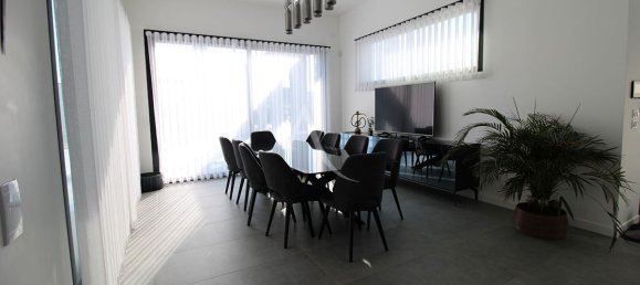 5 Schlafzimmer Haus in Saint-Gervais-la-Foret, France, Nr. 229719 9