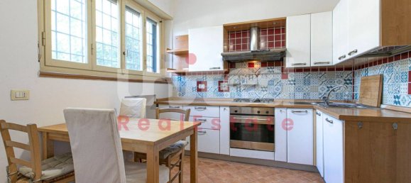 2 bedrooms House in Rome, Italy No. 317292 5