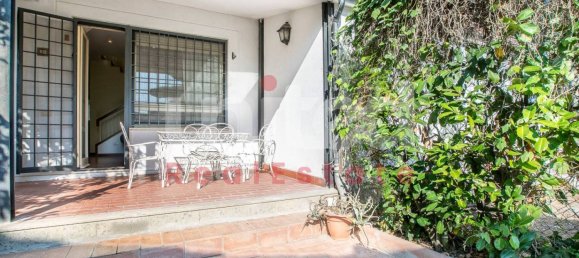 2 bedrooms House in Rome, Italy No. 317292 13