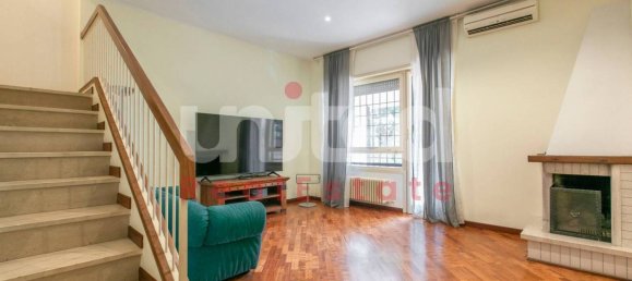 2 bedrooms House in Rome, Italy No. 317292 11