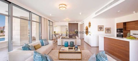 3 bedrooms Apartment in Limassol, Cyprus No. 20202 3