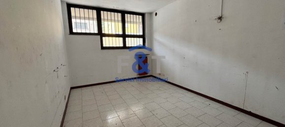 3-Zimmer Büro in Varese, Italy, Nr. 286522 17