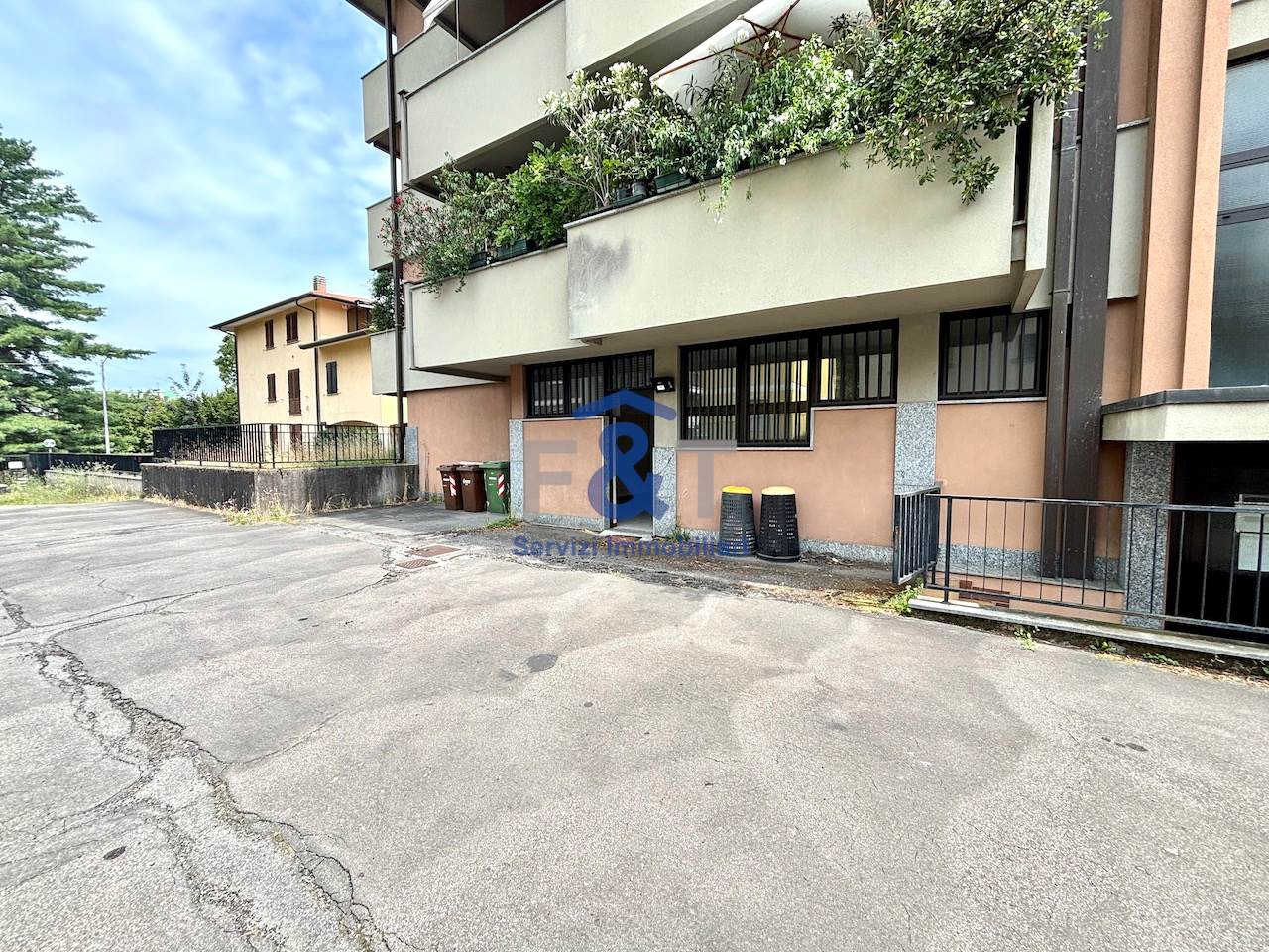 3-Zimmer Büro in Varese, Italy, Nr. 286522