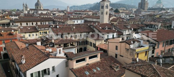 Ático de 4 dormitorios en Brescia, Italy No. 365373 22