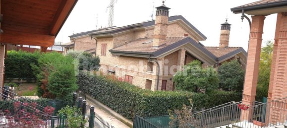 3 Schlafzimmer Haus in Paderno Dugnano, Italy, Nr. 110732 18