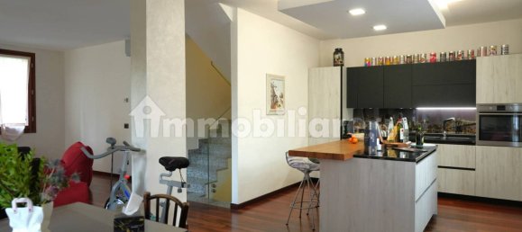 3 Schlafzimmer Haus in Paderno Dugnano, Italy, Nr. 110732 8