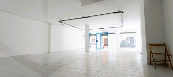 Imóvel comercial de 2 divisões em San Severo, Italy N.º 17905 3