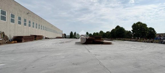 Склад с 2 комнатами в Бассано Брешано, Италия № 359598 24