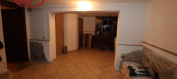 8-Zimmer Wohnung in Cavriglia, Italy, Nr. 231860 9