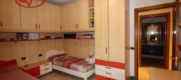 8-Zimmer Wohnung in Cavriglia, Italy, Nr. 231860 5