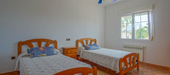 5 bedrooms Villa in Calpe, Spain No. 9761 26