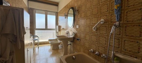 4 rooms Apartment in Venice, Italy No. 268625 19