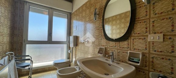 4 rooms Apartment in Venice, Italy No. 268625 20