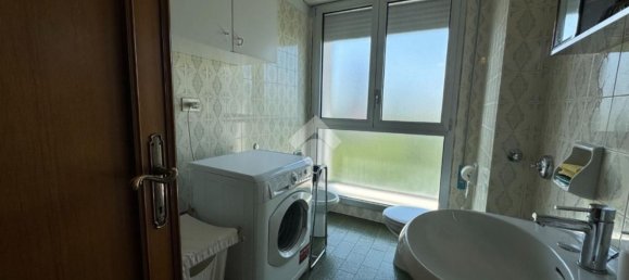 4 rooms Apartment in Venice, Italy No. 268625 10