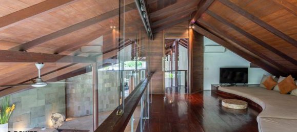 Villa de 4 dormitorios en Seminyak, Indonesia No. 3763 16