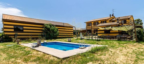 11غرفة فيلا في Castel San Pietro Terme, Italy رقم 15553 4