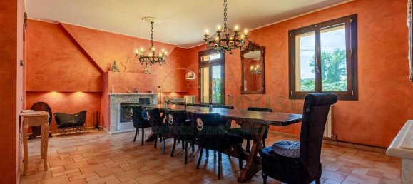 11غرفة فيلا في Castel San Pietro Terme, Italy رقم 15553 14