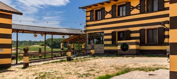 11غرفة فيلا في Castel San Pietro Terme, Italy رقم 15553 3