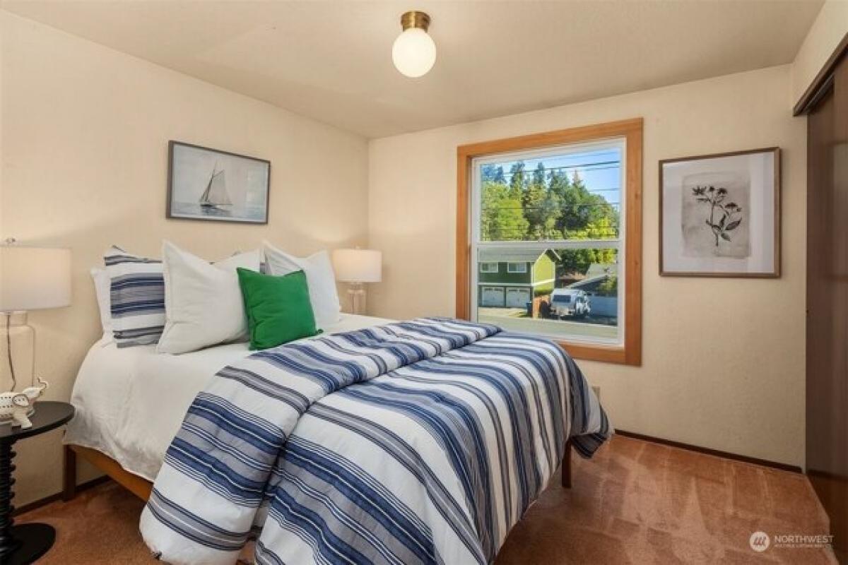 Casa de 3 dormitorios en Seattle, USA No. 212701