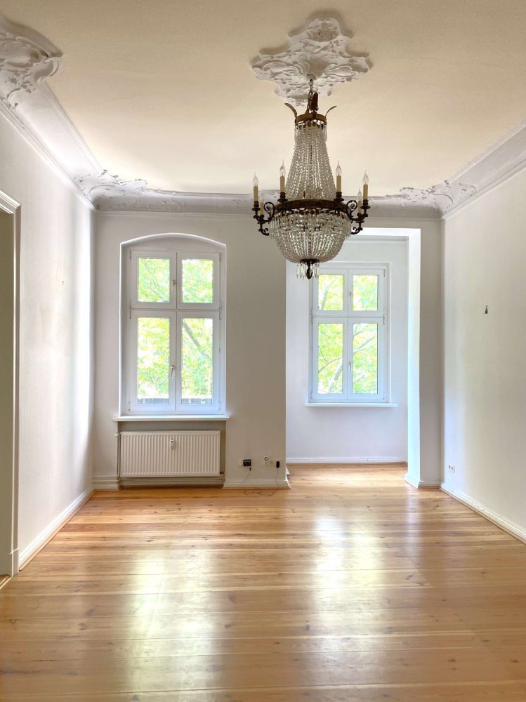 Квартира с 3 комнатами в Фриденау, Германия № 331489