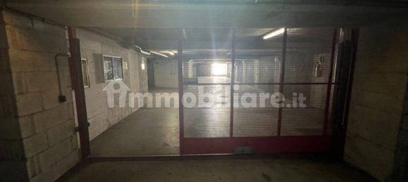  مرآب في Rome, Italy 16متر مربع رقم 34549 14