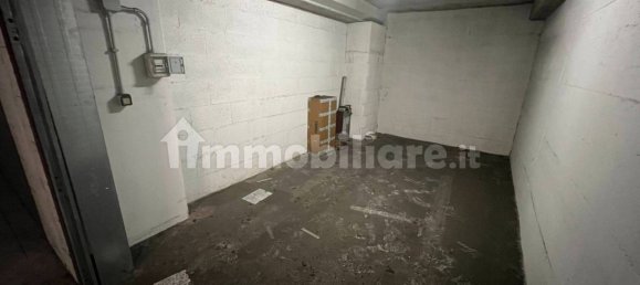  مرآب في Rome, Italy 16متر مربع رقم 34549 5