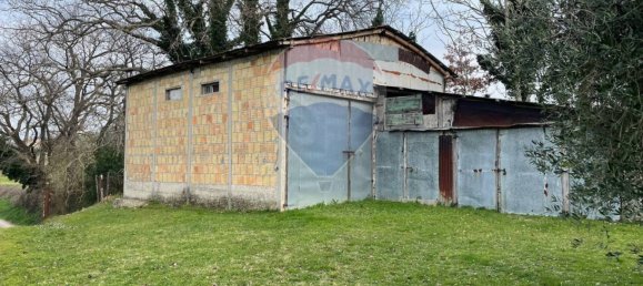 Дом с 3 спальнями в Филоттрано, Италия № 106415 39