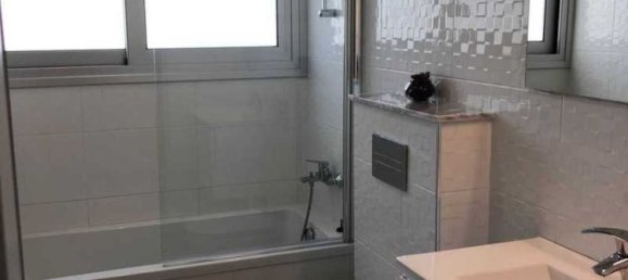 Apartamento de 3 dormitorios en Limassol, Cyprus No. 7980 8