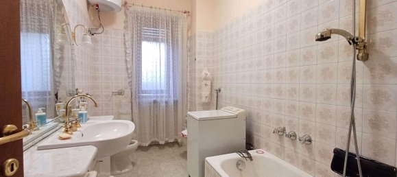 Apartamento de 2 habitaciónes en Cirié, Italy No. 155489 12