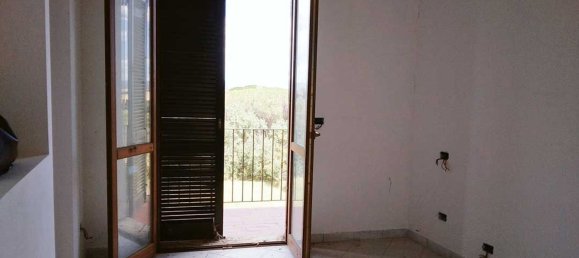 4 rooms Apartment in Foiano della Chiana, Italy No. 45277 34