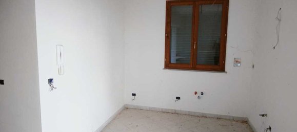 4 rooms Apartment in Foiano della Chiana, Italy No. 45277 29