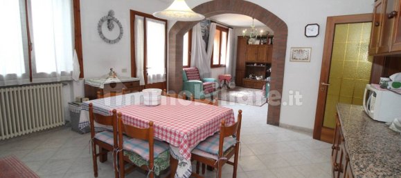 4 bedrooms House in Valdagno, Italy No. 222129 4