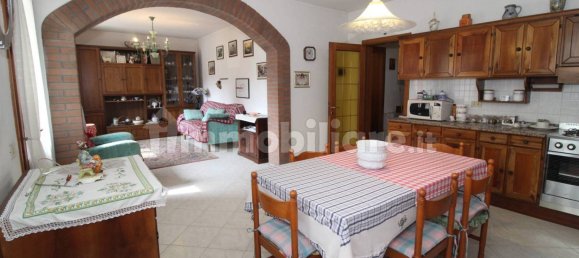 4 bedrooms House in Valdagno, Italy No. 222129 3