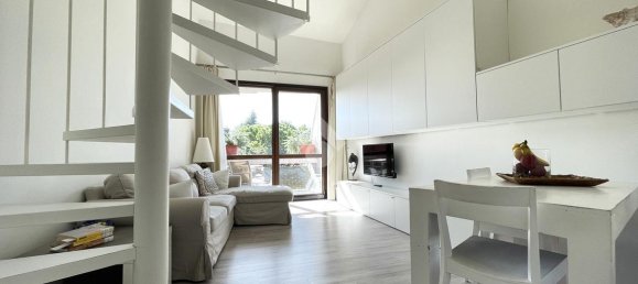 2 rooms Apartment in Desenzano del Garda, Italy No. 36690 37