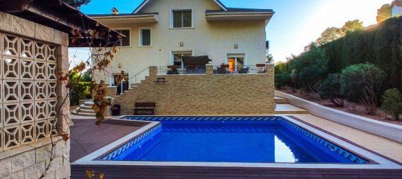 4 bedrooms Villa in San Pedro del Pinatar, Spain No. 4231 4