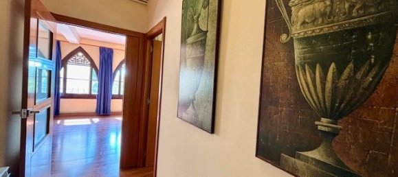 Ático de 2 dormitorios en Ciudad Vieja, Spain No. 173458 30