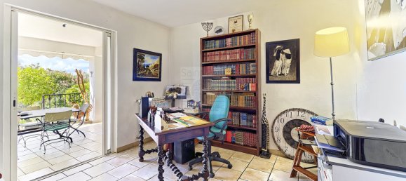 4 bedrooms Villa in Vence, France No. 346849 12