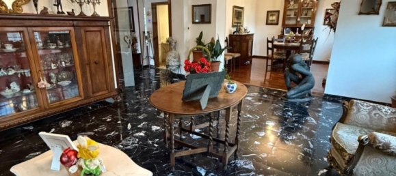 3 bedrooms House in Senigallia, Italy No. 105430 2