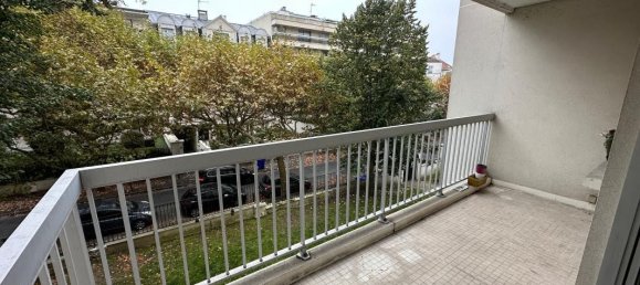 4 bedrooms Apartment in Le Raincy, France No. 162233 9