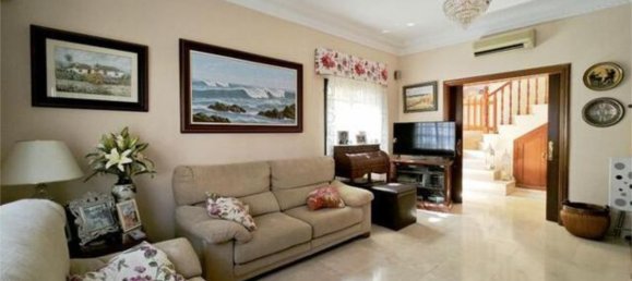 5 bedrooms House in Santa Cruz de Tenerife, Spain No. 187662 2