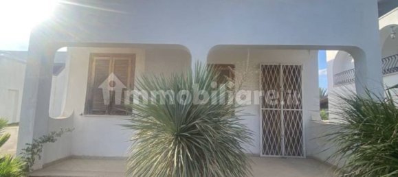 2 bedrooms Villa in Porto Cesareo, Italy No. 319281 2