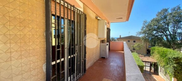 Квартира с 3 комнатами в Анцио, Италия № 140273 20