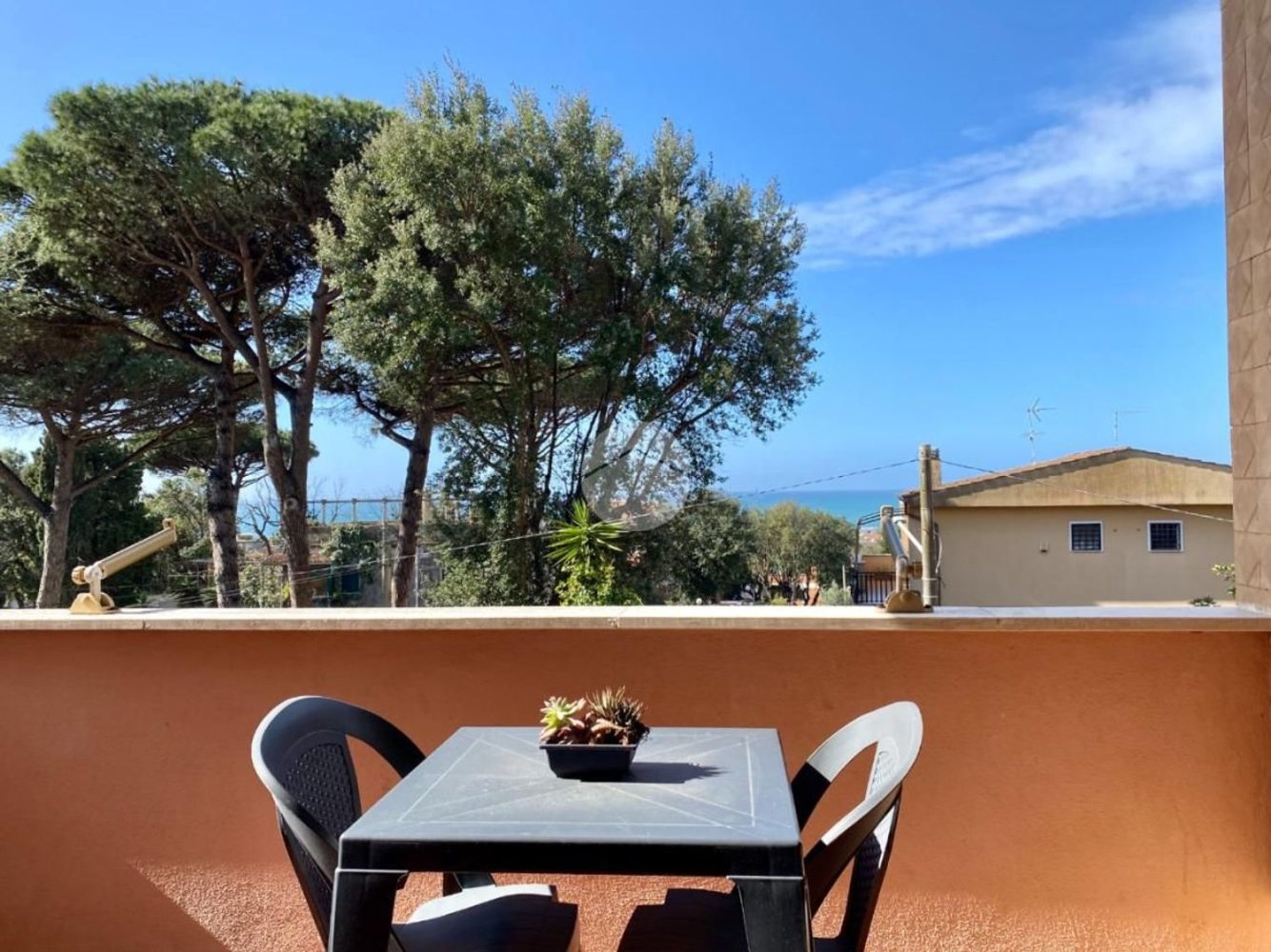 Квартира с 3 комнатами в Анцио, Италия № 140273