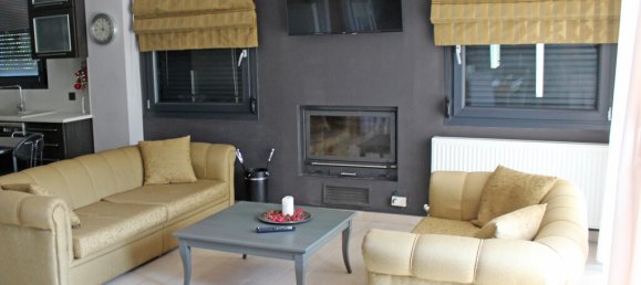 3 Schlafzimmer Gewerbliche Immobilien in Litochoro, Greece, Nr. 52148 9